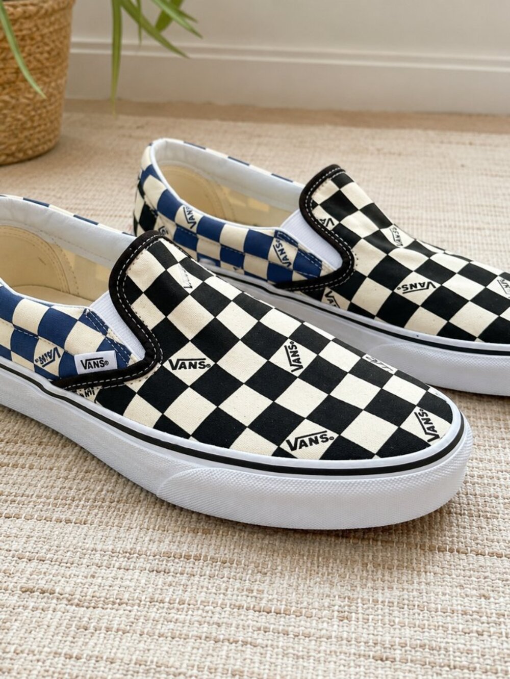 Vans Classic Slip-On Big Check Black Navy Men 10.5 Women 12